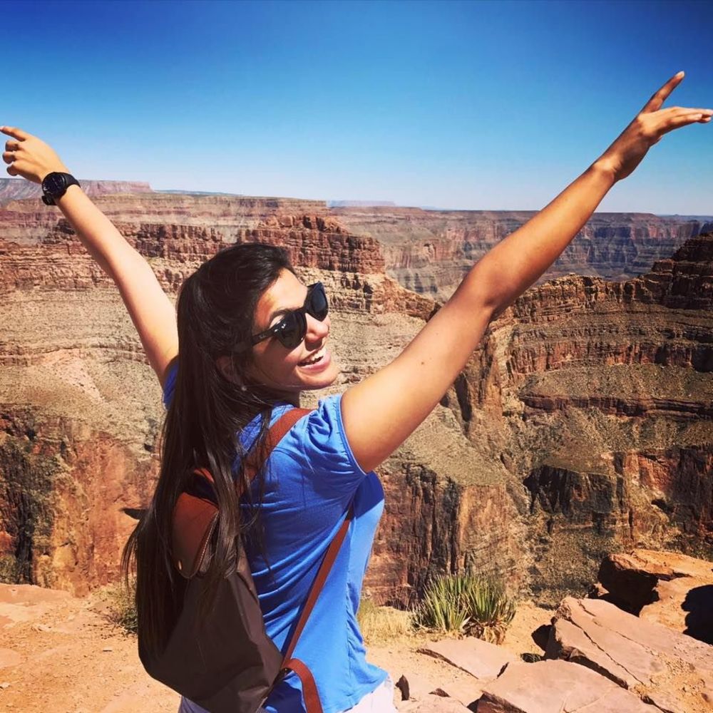 Meet your Posher, Annabella